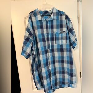 Short sleeve shirt